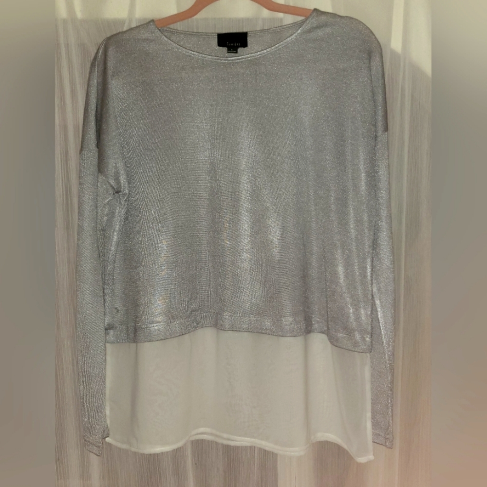 Platinum-colored Pullover Shirt w/Sheer Cream Tail - L